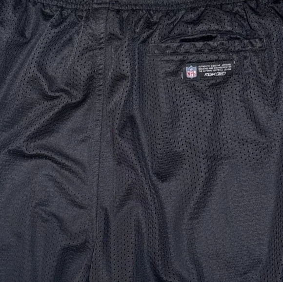 Reebok Minnesota Vikings Sideline Mesh Drawstring Shorts With PocketsMen's 2XL - Picture 3 of 6